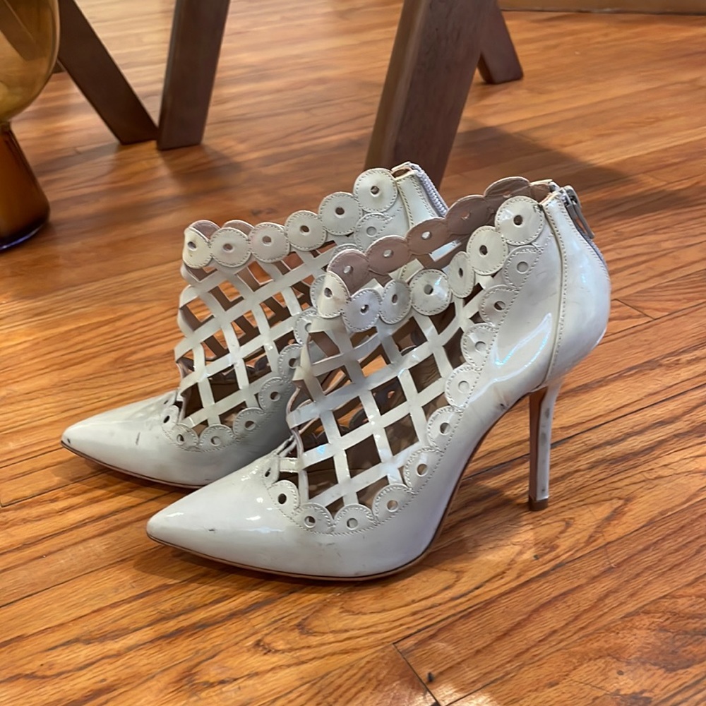 Oscar de la Renta cage bootie
